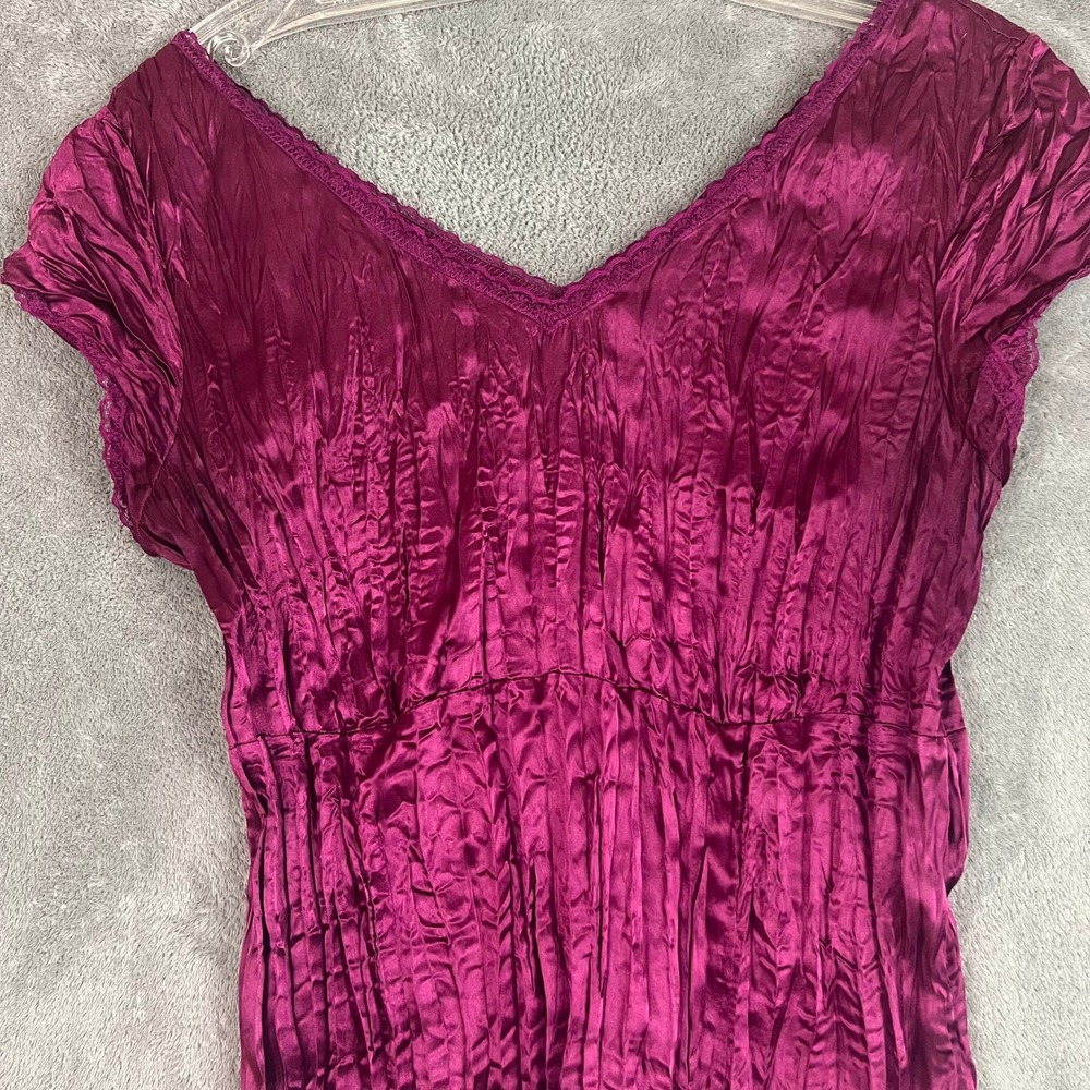Vintage Y2K Crinkle Satin Top Womens M Cap Sleeve Whimsigoth Blouse Plum - Picture 8 of 8